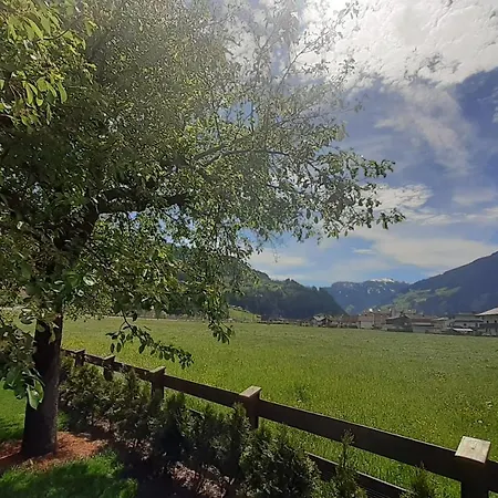 Garni Jagdhof Zell am Ziller