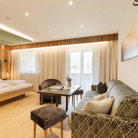 Garni Jagdhof Hotel 3*