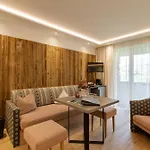 Garni Jagdhof 3*