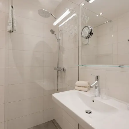 Garni Jagdhof 3*