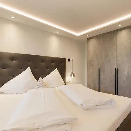 Garni Jagdhof מלון 3*